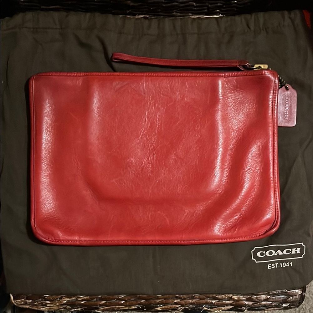 Coach Red Leather Vintage luxurious Clutch Wristlet - Picture 3 of 7